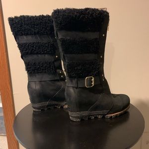 NWOT Sorel tall wedge boots